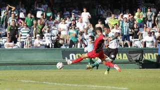 Alef Manga e Muralha mais uma vez são decisivos para o Coritiba no Atletiba