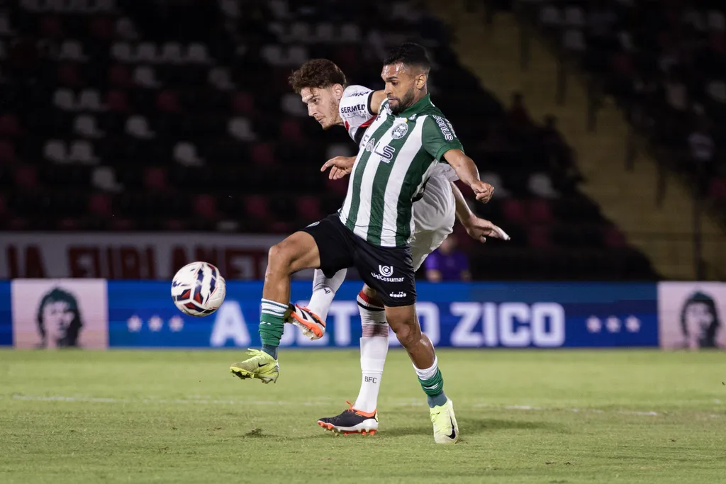 RIBEIRAO PRETO, SP, 05.06.2025-BRASILEIRO SERIE B-BOTAFOGO (SP) X CORITIBA (PR)