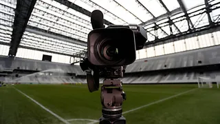 Futebol na TV após a MP assinada por Bolsonaro: o futuro a Deus pertence