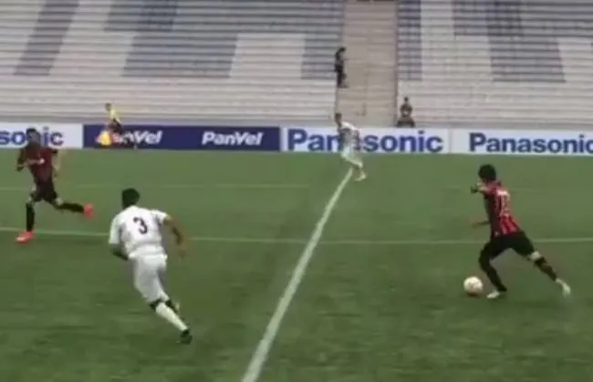 Golaço do ano marca título do Furacão, assista 