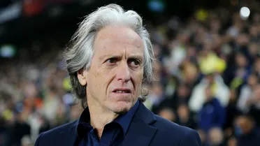 Jorge Jesus se coloca à disposição da seleção brasileira e não descarta volta ao Flamengo
