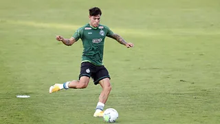 Coritiba pode ficar sem seu principal armador contra o RB Bragantino