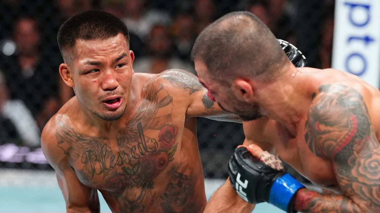 Joshua Van e Alexandre Pantoja no UFC 331. Foto: Divulgação/UFC