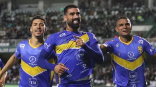 Coritiba perde pela primeira vez do São Joseense e decepciona torcida