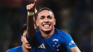 Técnico revela por que ex-Athletico perdeu espaço em rival da Série A