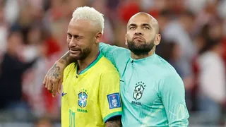 Daniel Alves devolveu R$ 817 mil a Neymar, afirma advogada
