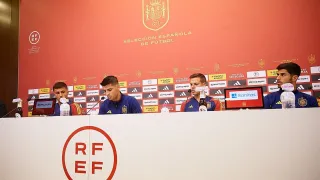 Jogadores da seleção da Espanha reprovam “comportamento inaceitável” de Rubiales