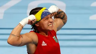 Beatriz Ferreira vence finlandesa e vai para a final do boxe em Tóquio