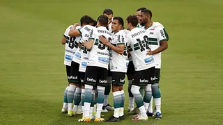 Teto de R$ 200 mil, reforços caros e ineficientes… A folha salarial do Coritiba