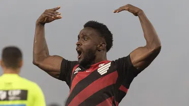 Athletico marca gol relâmpago contra o Cruzeiro e volta a vencer antes do clássico