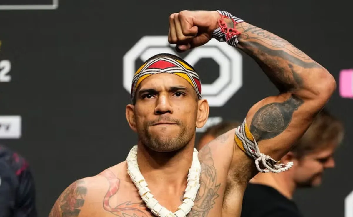 Alex Poatan em pesagem do UFC.