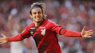 Canobbio, do Athletico, é convocado para dois amistosos do Uruguai