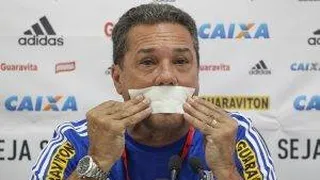 Luxemburgo diz ser de esquerda e dispara contra Moro: “ele rasgou a Constituição”