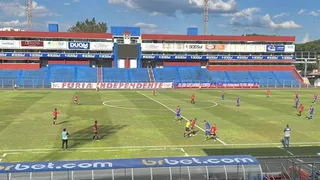 Diretoria do Paraná garante gramado da Vila pronto para estreia na Divisão de Acesso