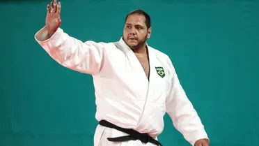 Rafael Silva perde primeira luta do judô e dá adeus à medalha nos pesados