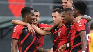 Geração promissora do Athletico busca título inédito no futebol paranaense