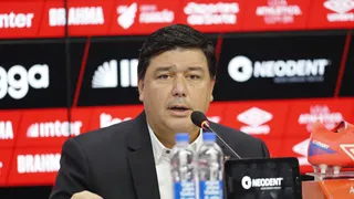 CEO encaminha saída do Athletico após divergência com Petraglia