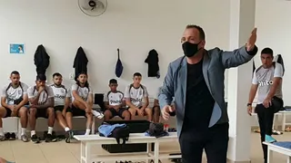 Após demissão do Paraná, diretor Alex Brasil fecha com a Ponte Preta