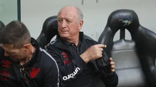 Felipão fala sobre chance de estreia de Fernandinho pelo Athletico contra o Atlético-GO