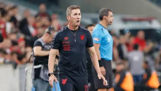Turra explica surpresas em escalação e ressalta força do elenco do Athletico