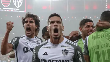 Atlético-MG derrota Flamengo, ultrapassa rival e continua na briga pelo título