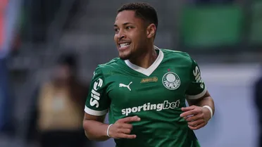 Vitor Roque deixa jornal espanhol assustado após goleada do Palmeiras