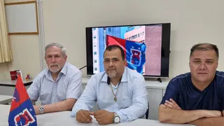 Empresário anuncia saída da diretoria do Paraná Clube