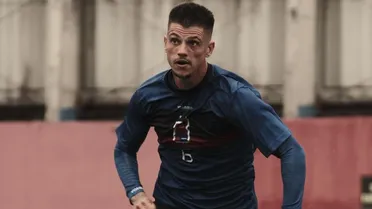 Lateral cita aprendizado da Kings League para ajudar o Paraná Clube