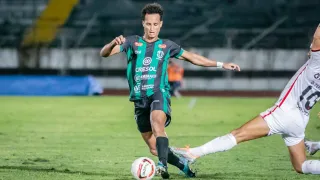 Coritiba acerta com volante do Maringá para disputar a Série B
