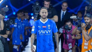 Jorge Jesus explica motivo por deixar Neymar na reserva no Al-Hilal