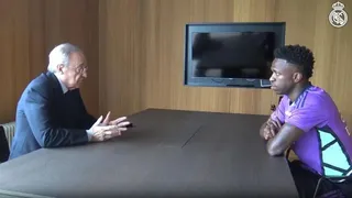 Presidente do Real se reúne com Vinícius e dá apoio ao atacante em luta contra o racismo