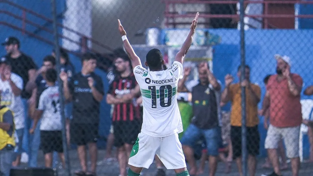 cianorte-coritiba-paranaense (4)