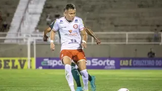 Polêmica na base, joia no São Paulo e carreira na Série B: conheça Matheus Frizzo