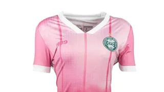 Coritiba lança camisa feminina em homenagem ao Outubro Rosa