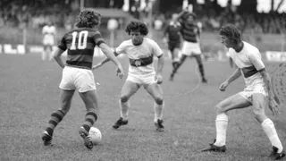 Com Zico ‘novato’, Flamengo venceu o Atlético em Curitiba há 44 anos; veja fotos
