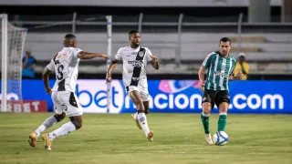 Coritiba inicia Série B com desafio na defesa e Guto cita desatenção no setor