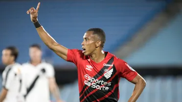 Athletico vence o Danubio e mantém 100% na Sul-Americana