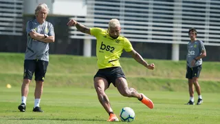 Clubes voltam e Flamengo testa novo técnico. Curiosidades e dúvidas