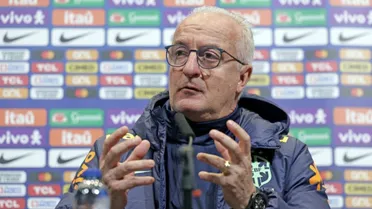 Dorival comenta casos de Daniel Alves e Robinho e vive expectativa por estreia na seleção