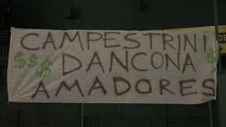 Empresa apaga nomes de diretores após protestos da torcida do Coritiba