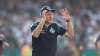 Mozart dispara contra a arbitragem após tropeço do Coritiba