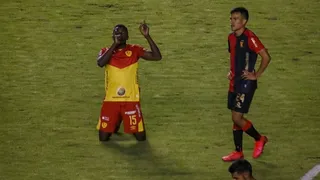 Aucas vence e “segura” o Melgar no grupo do Athletico