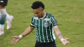 Rafinha lamenta polêmica com o Coritiba: “É justo o trabalhador receber”