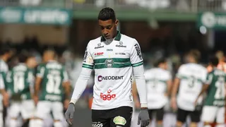 Suspenso, Alef Manga revela arrependimento e projeta volta ao Coritiba