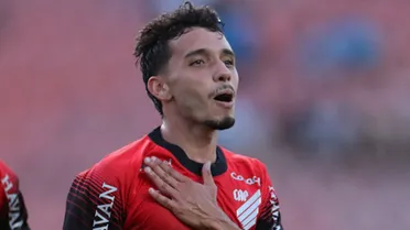 Com dupla explosiva, Athletico quase derruba o invencível Londrina