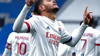 Bruno Guimarães faz o seu melhor jogo pelo Lyon e marca pela primeira vez
