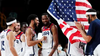 EUA derrotam a França e ganham 4º ouro seguido no basquete masculino