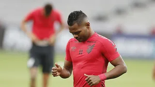 Nikão, Santos e mais quatro jogadores do Athletico testam positivo para Covid-19