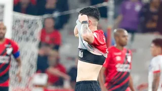 Zapelli é expulso e não joga jogo de ida contra o ex-clube; Varini minimiza erro