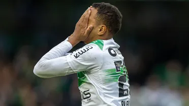 Mozart rebate críticas após derrota do Coritiba: “Aqui você perde e está no inferno”